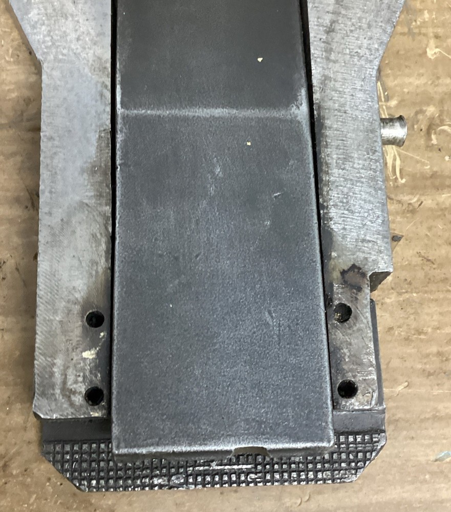 Fully Programmable HMXP CNC 4204 Word Clamp