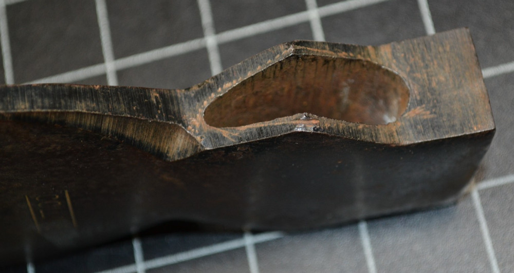 COLLINS - HATCHET - ORIGINAL MARKED HANDLE