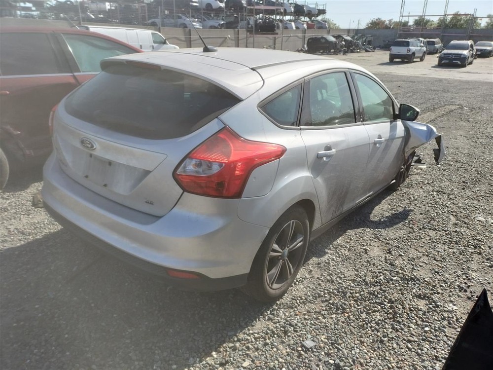 LEFT REAR DOOR WINDOW REGULATOR OEM 2016 FORD FOCUS