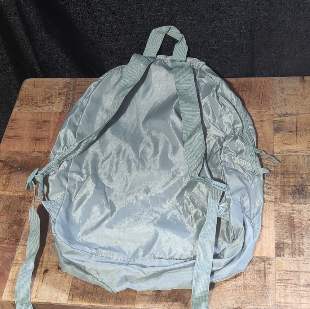 NO BO Packable Lightweight Foldable Gray Nylon Daypack Backpack Zip 2 Pockets