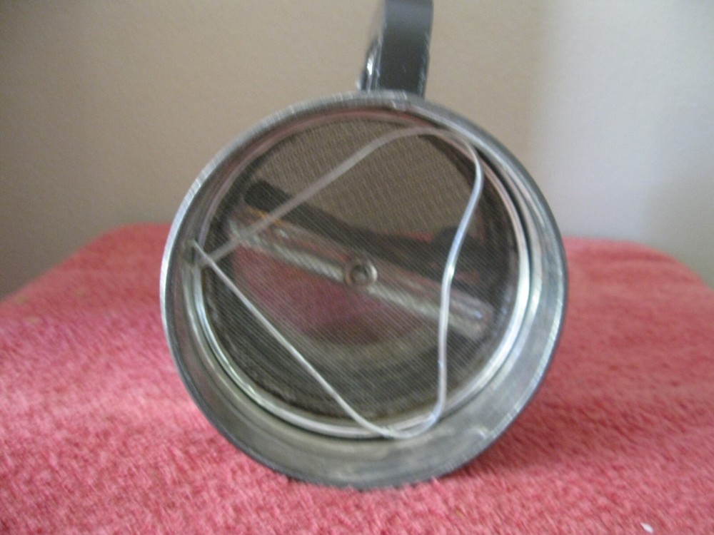 VINTAGE ANDROCK FLOUR SIFTER