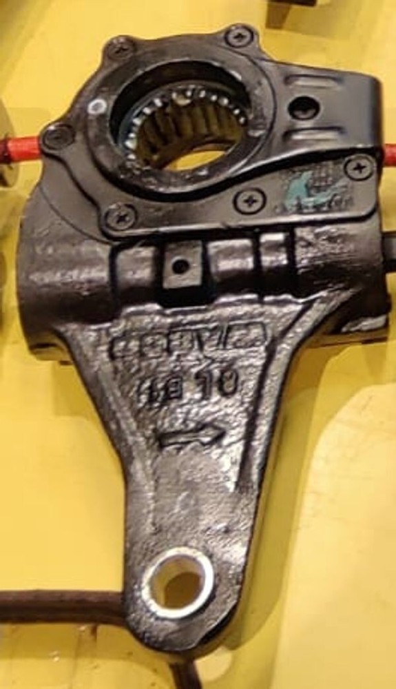 Self Setting Automatic Slack Adjusters Straight Type (s-asa)