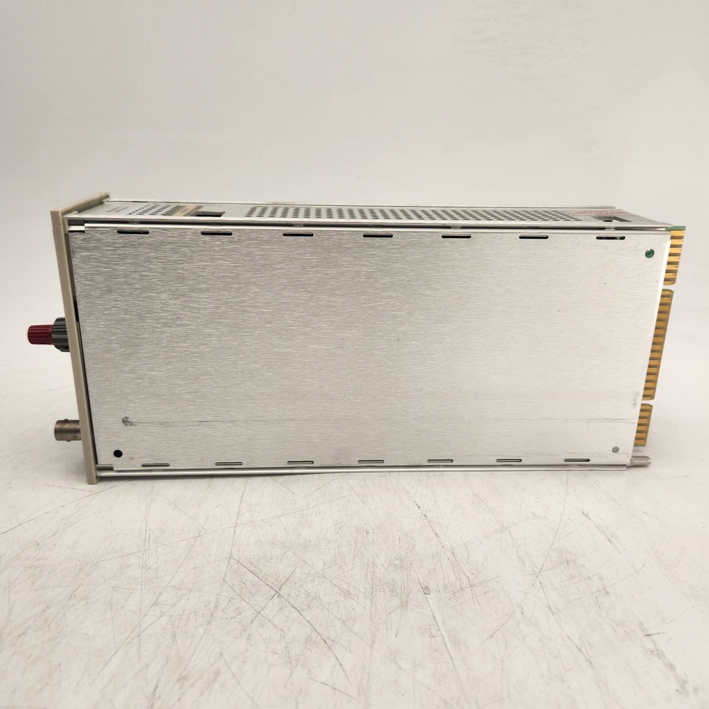 Tektronix DC 504 Counter/Timer | Powers On