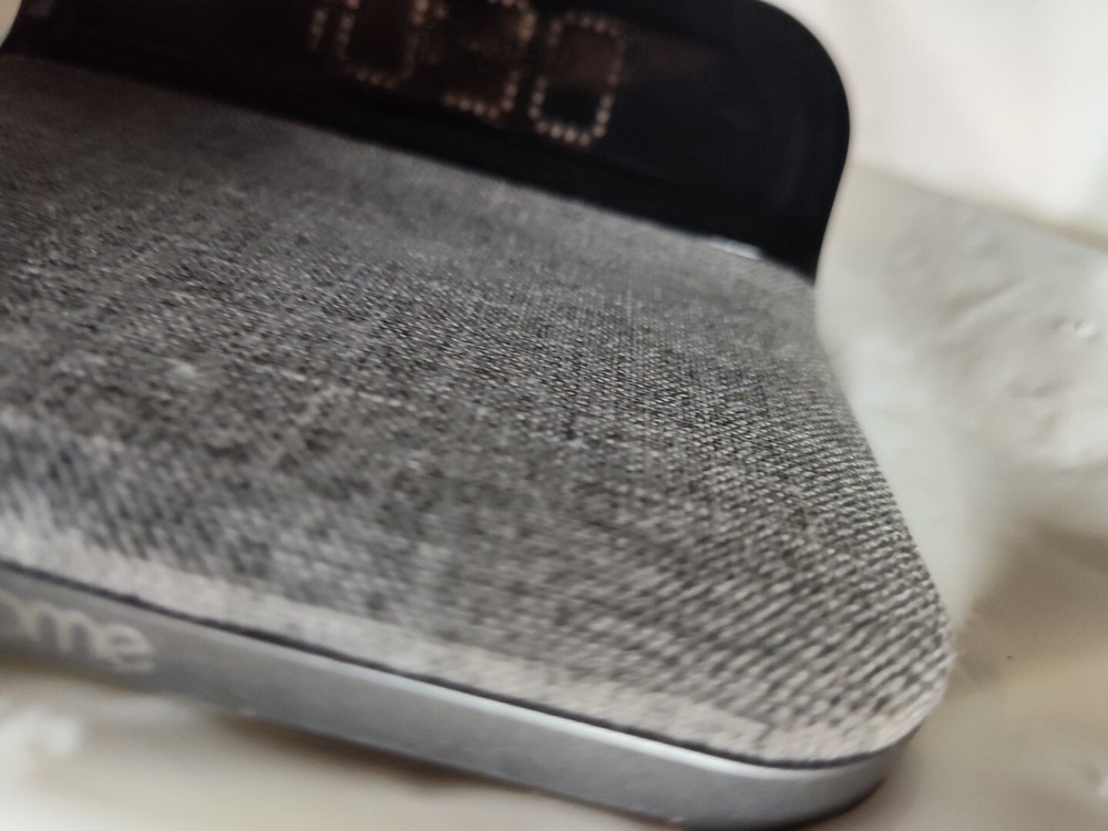 iHome iW19 Wireless Charging Pad - Pre-Owned