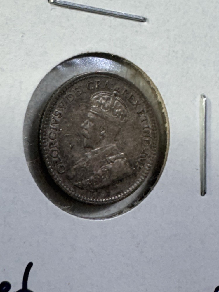 1917 Canada 5 Cents Small Silver Coin Cleaned