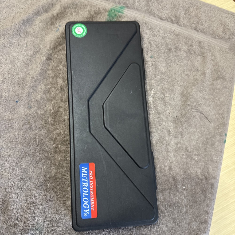 Metrology Pro-Instrument digital caliper