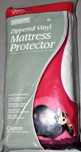 Basic Bedding Zippered Vinyl Mattress Protector - Queen