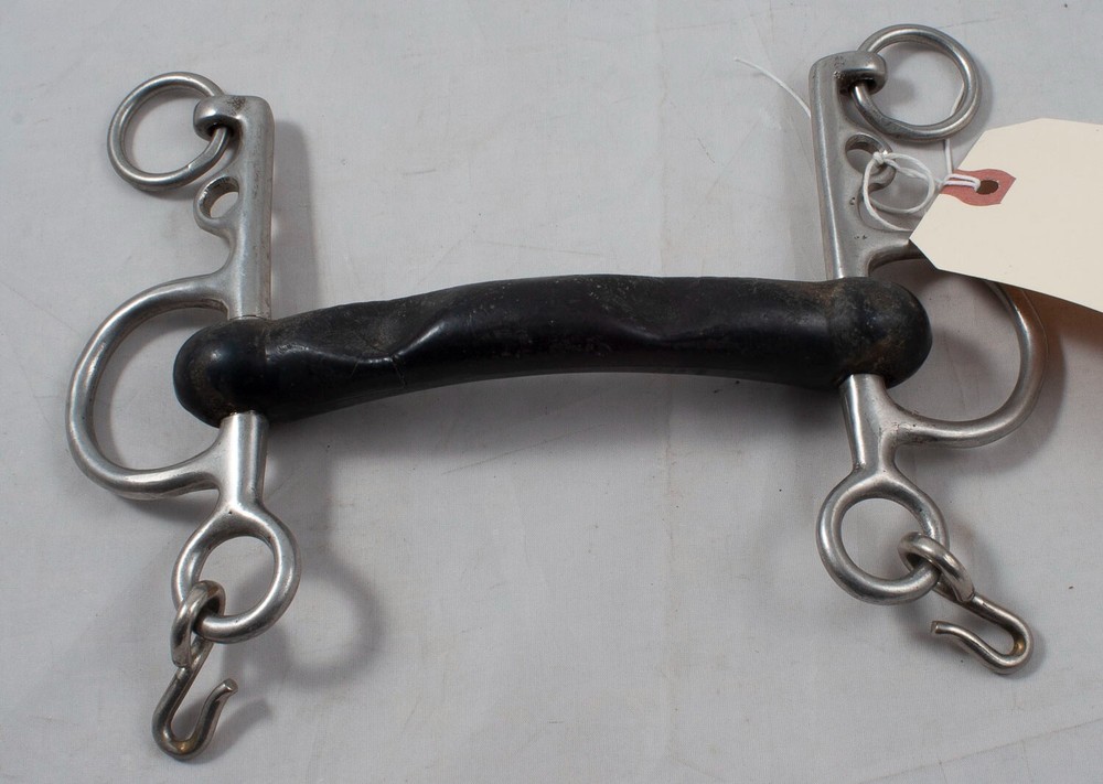 Used Rubber Mullen Mouth Pelham Bit