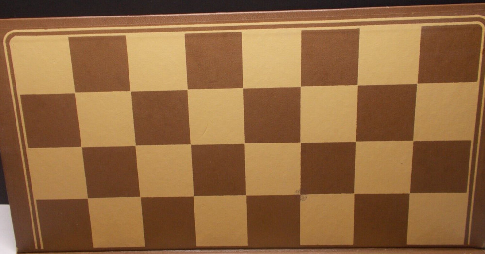 Vintage E. S. Lowe Renaissance Chessmen 1959