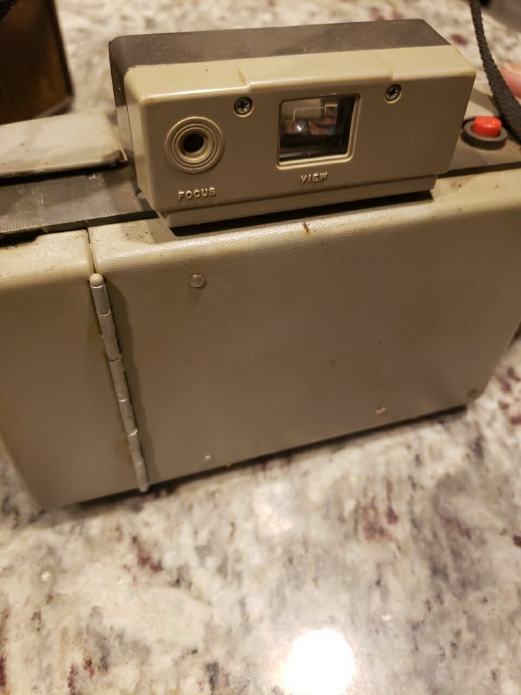 Vintage Polaroid Automatic 320 Land Camera w/ Case Unknown If Working