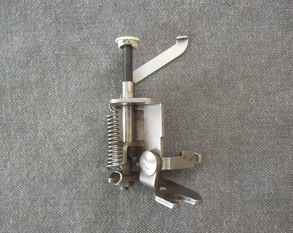 Singer 600E, 603E Sewing Machine Bobbin Winder Push Button Unit