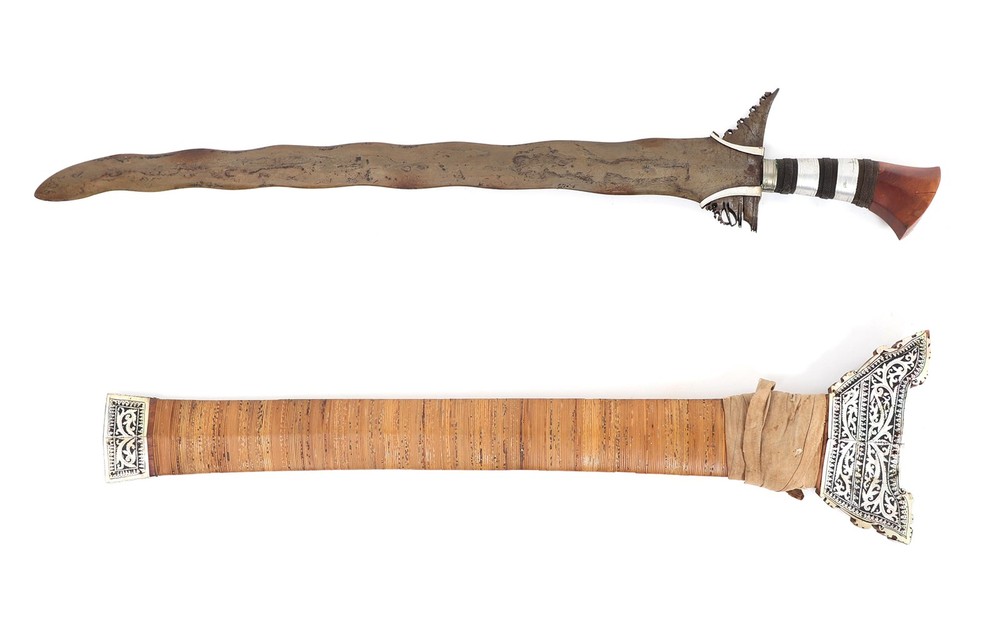Huge Moro Kris with Heavy Weight Laminated Blade