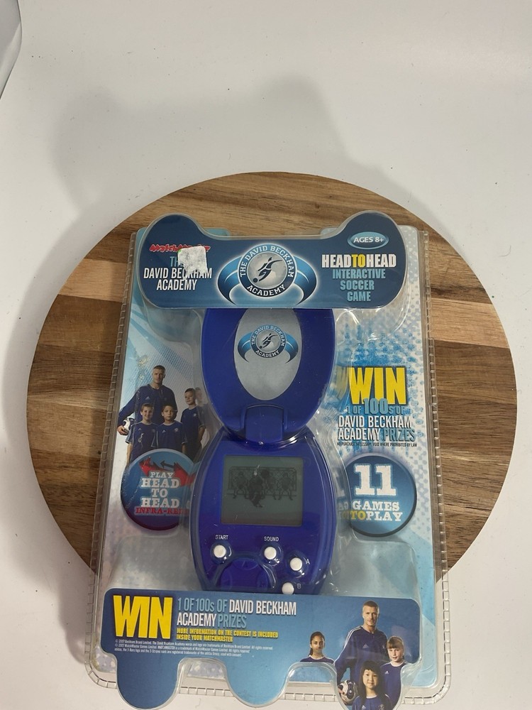 MatchMaster Electronic Soccer Game 2007 David Beckham NIP (C)