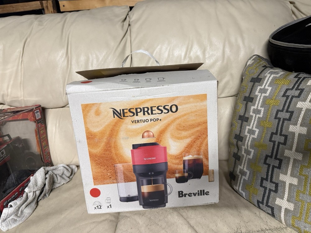 Nespresso Vertuo Pop Plus Coffee/Espresso Machine - Used Great condition