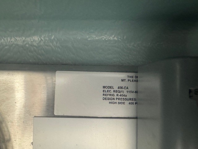 Delfield 406-CA Undercounter Refrigerator w/o Casters