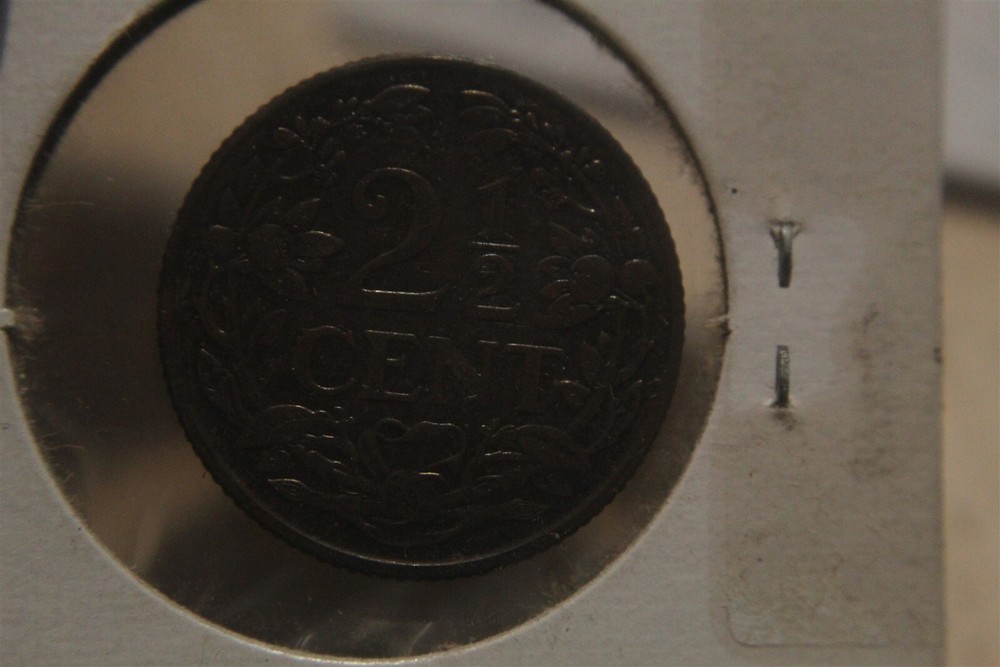 NETHERLANDS 1929 2 1/2 CENTS NICE