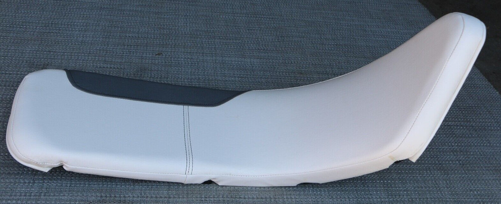 Bayliner Element E18 Curved Backrest Cushion