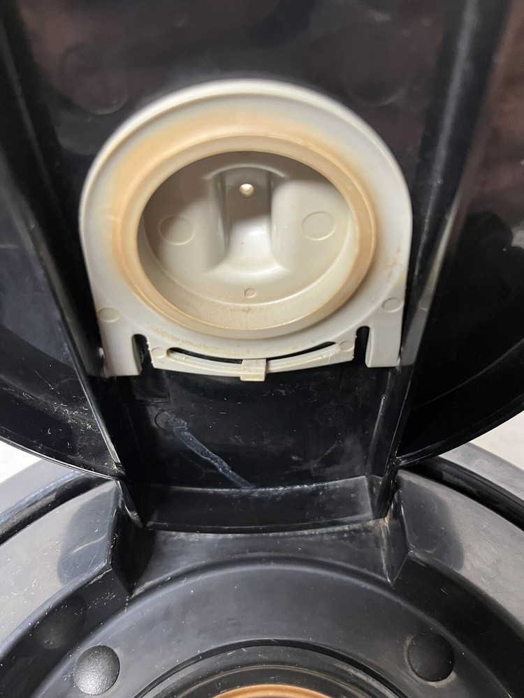 Fetco Luxus L3D-20 8L/2Gal As pictured