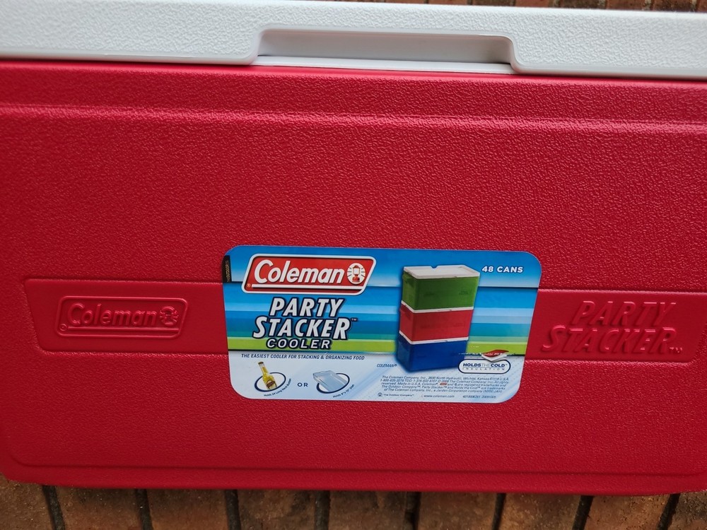 Coleman Party Stacker Cooler Red Model 9223 Stackable Ice Chest Box 48 Cans