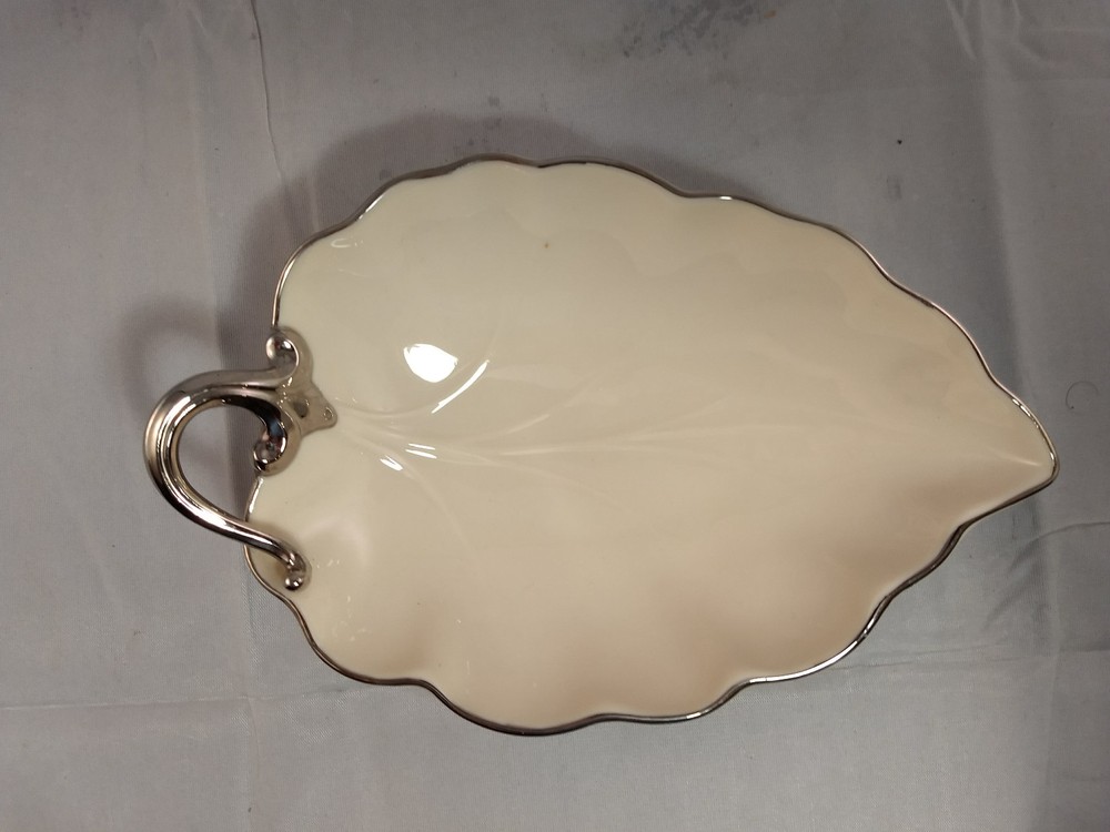Lenox Woodleaf Platinum Collection Leaf Shaped Dish