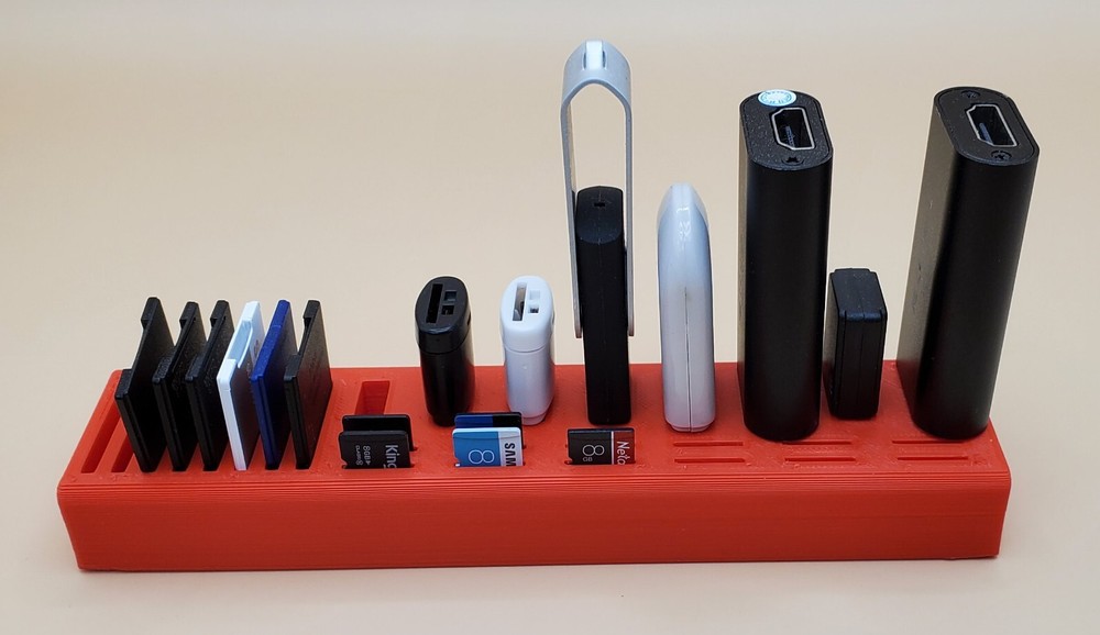 USB / SD Card / Micro SD Card Organizer - Media Deck