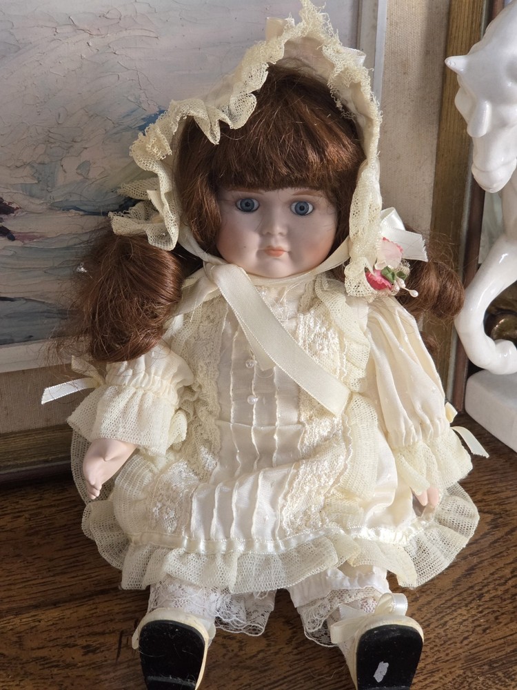 Haunted Doll-Active Spirit Mischievous