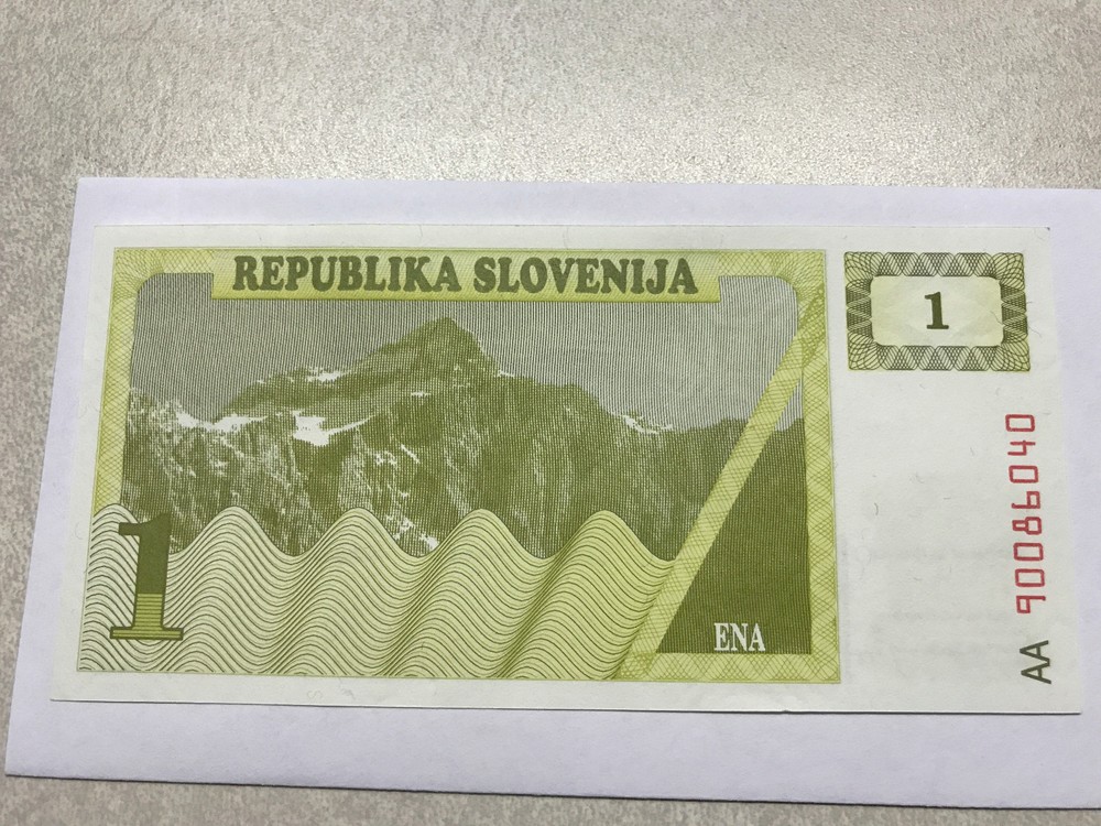 REPUBLIKA SLOVENIJA Note UNC. #5587