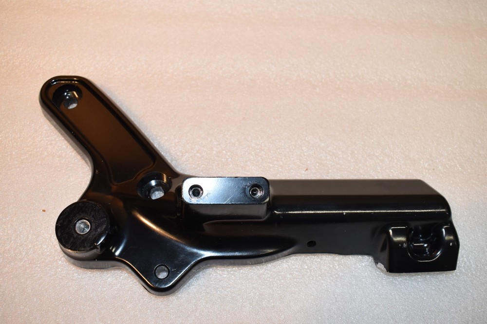 Harley Davidson Exhaust Bracket 65500108