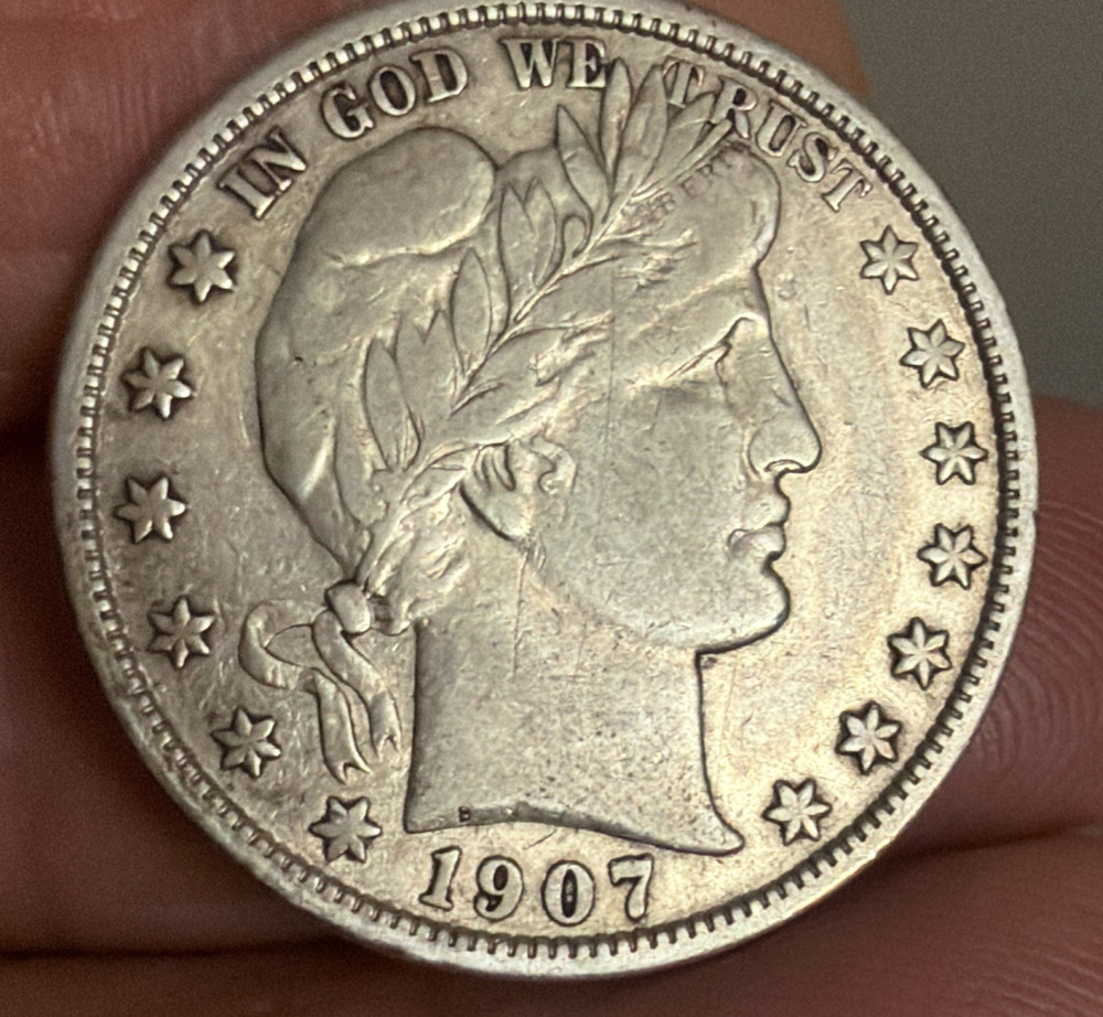 1907 BARBER HALF DOLLAR - VF