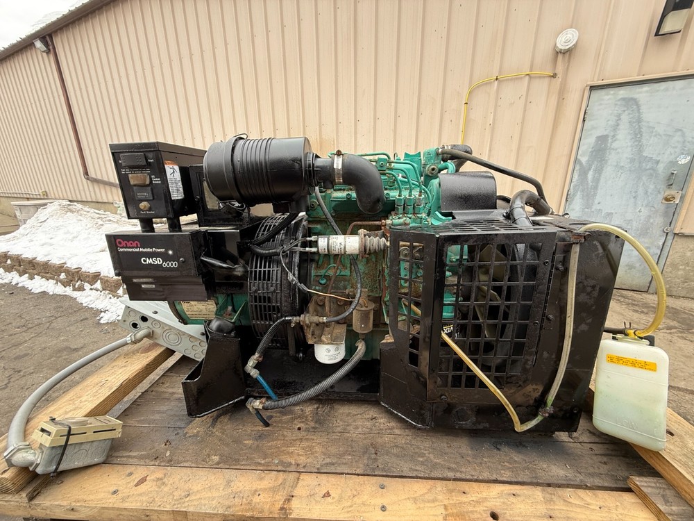 Cummins Onan generator CMSD 6000 6KW 3012 hours