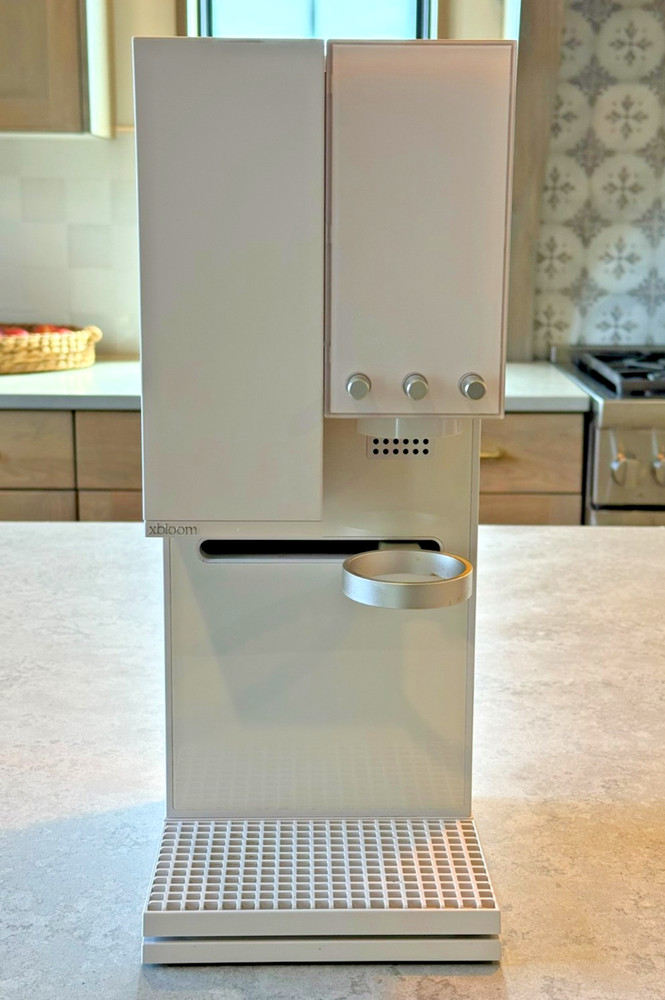 xBloom Studio Coffee Maker Moonlight White - Great Condition, Full Kit, 110V