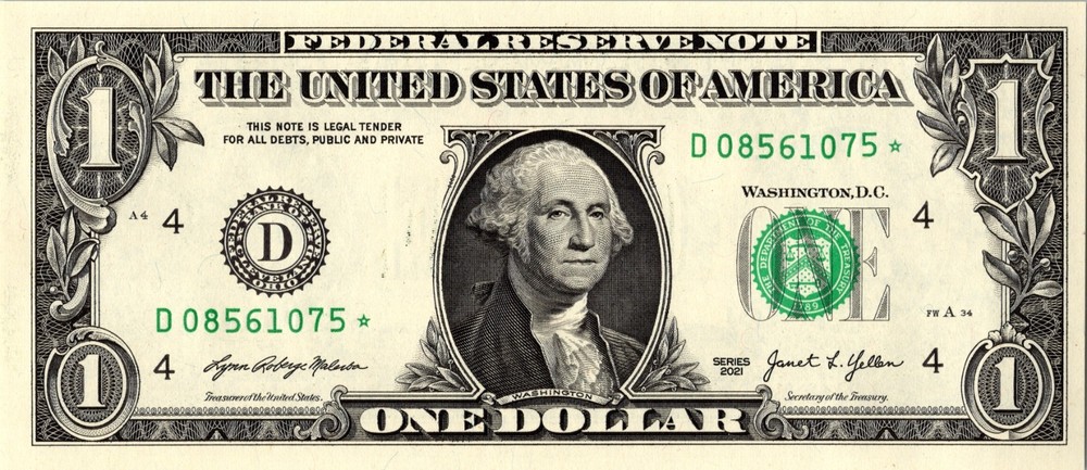 2021 D Star Note One Dollar Bill Regular Run Pack Note D08561075*