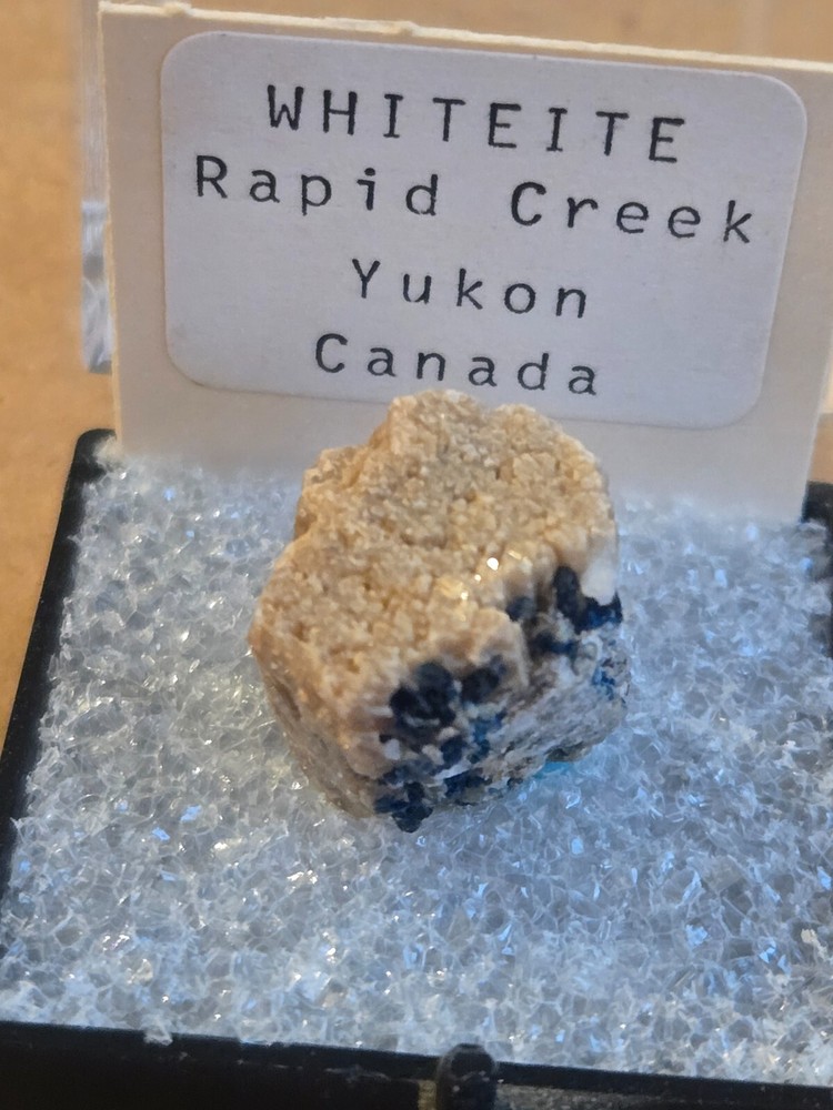 Beautiful Whiteite thumbnail specimen
