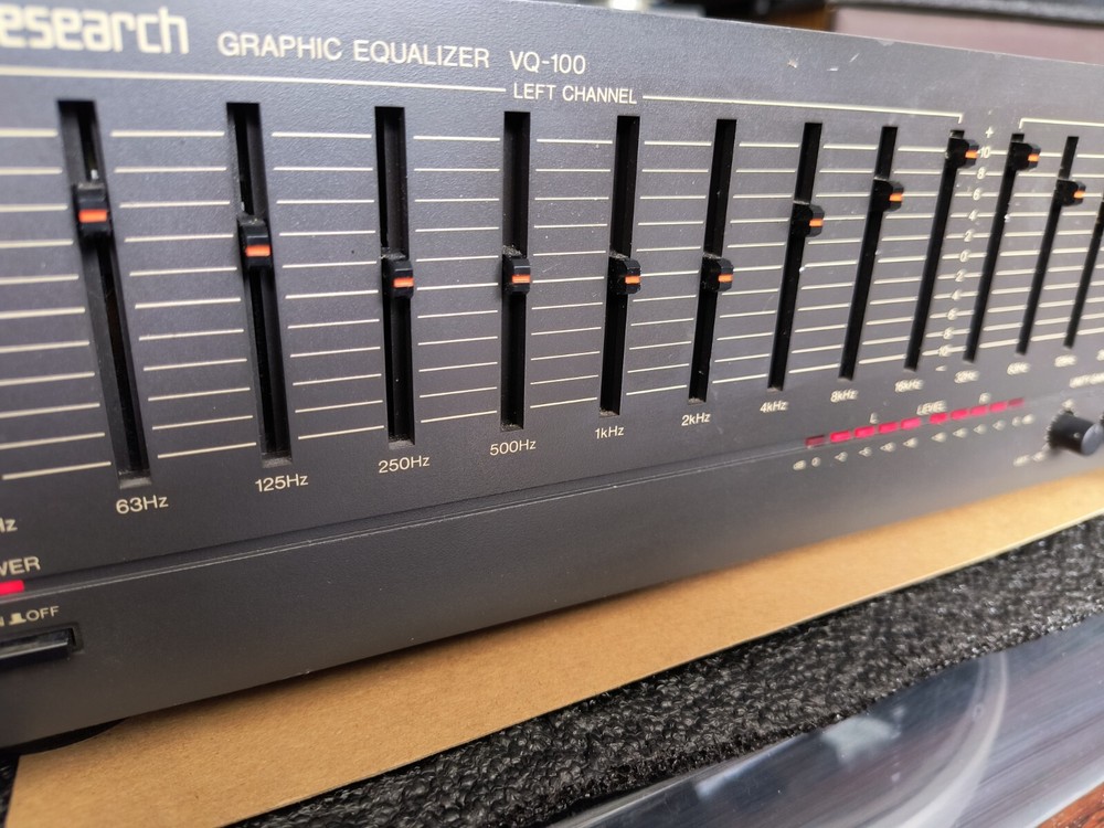 Vector Research VQ-100 Stereo 10-Band Graphic Equalizer