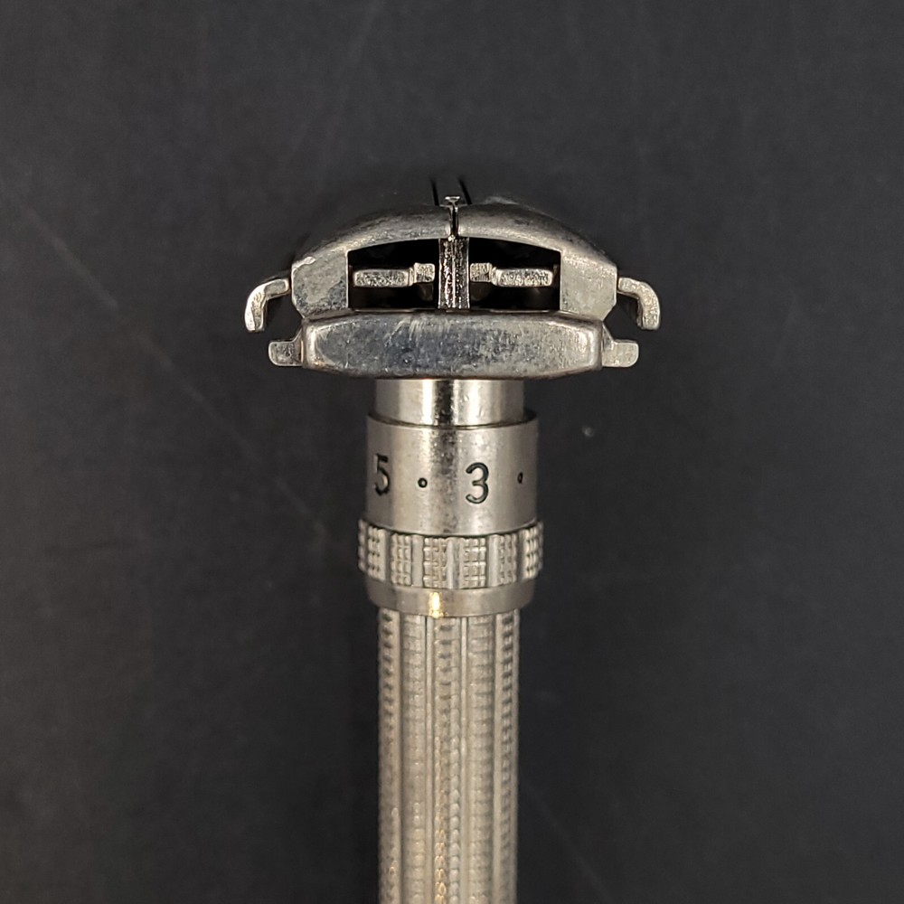 1962 Gillette Slim Adjustable 1-9 DE TTO Razor Date Code H1