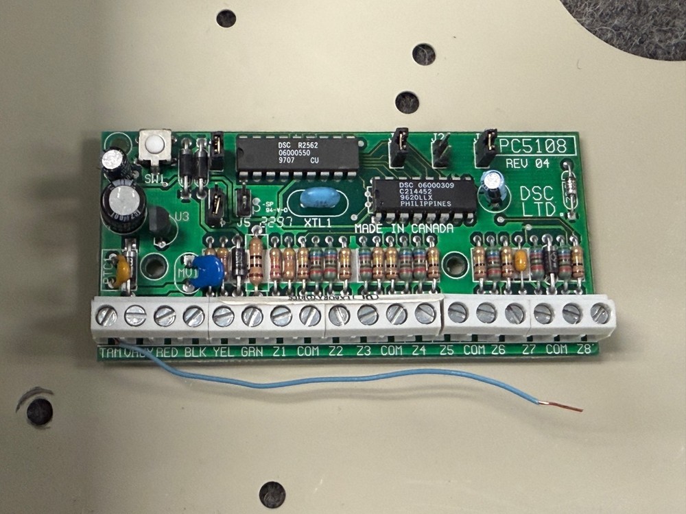 DSC Power 832 Security System + Keypad + Zone Expansion + Cellular Connect