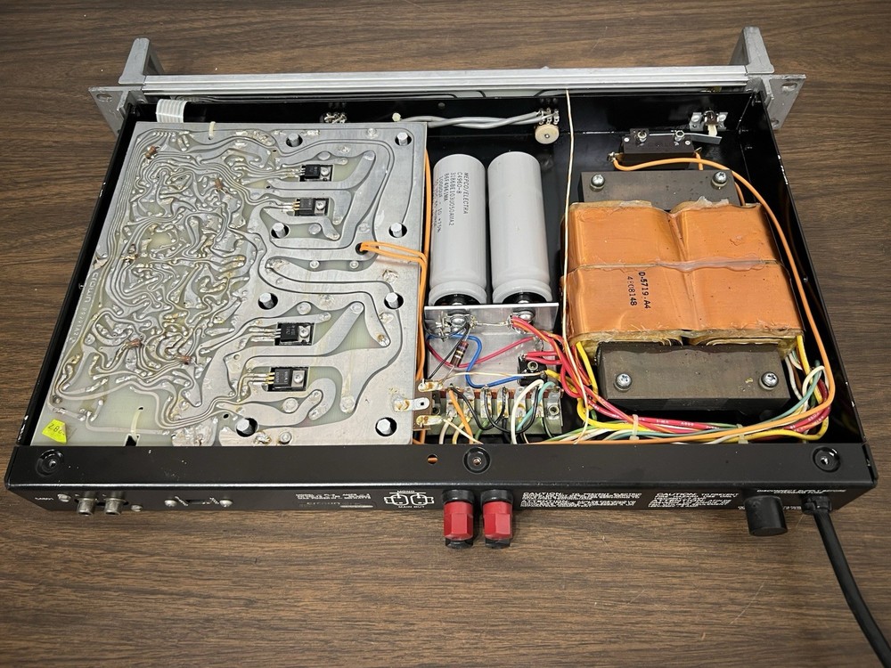 Crown Power Line II /Rack Mount Studio Amp (PL-2) Working TESTED !!