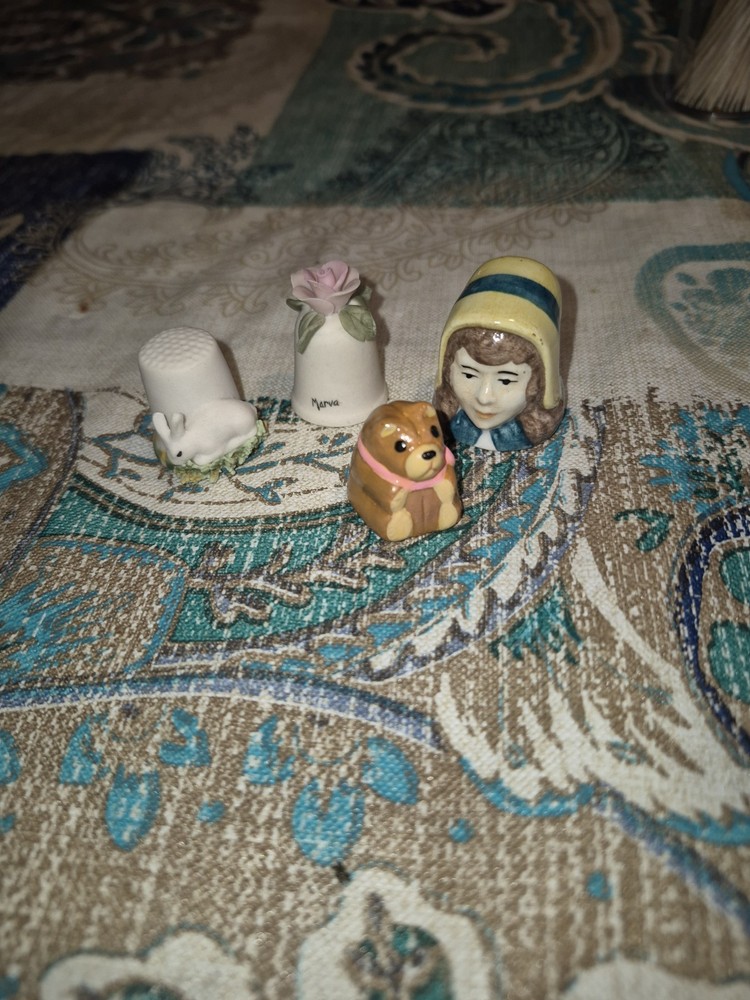 thimbles collectibles lot