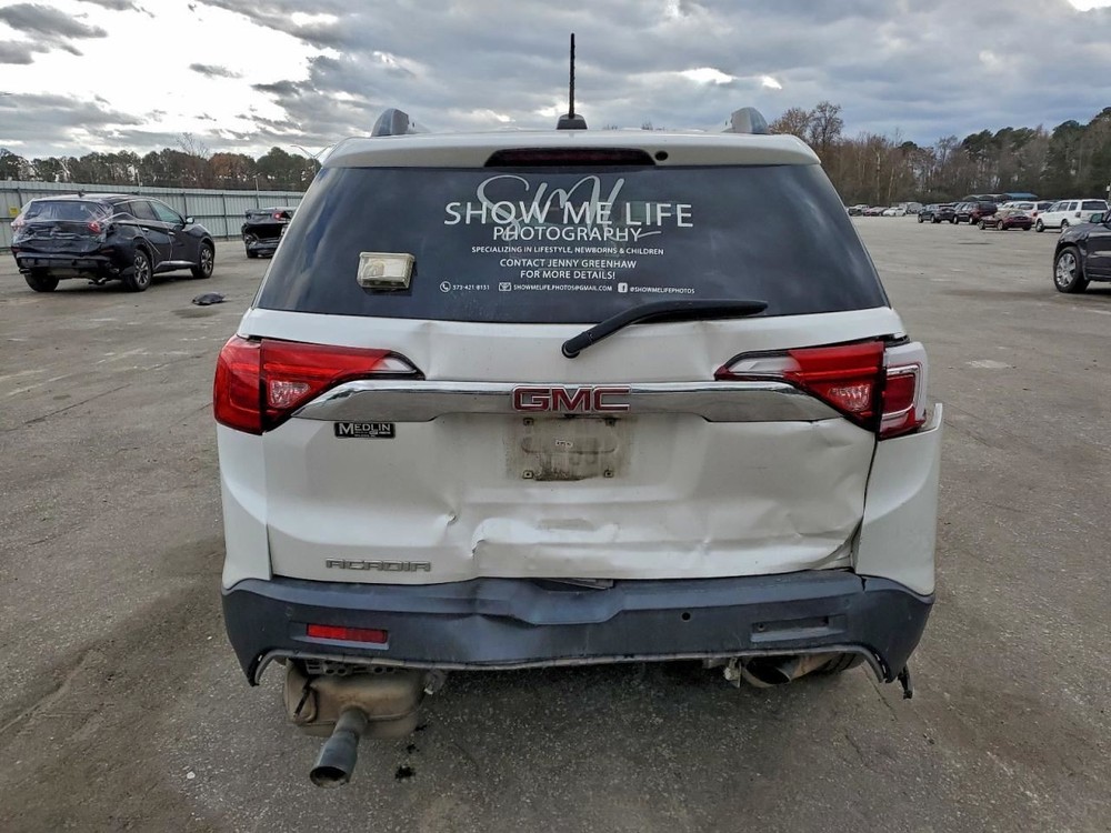 ACADIA 2019 Glove Box 4937942