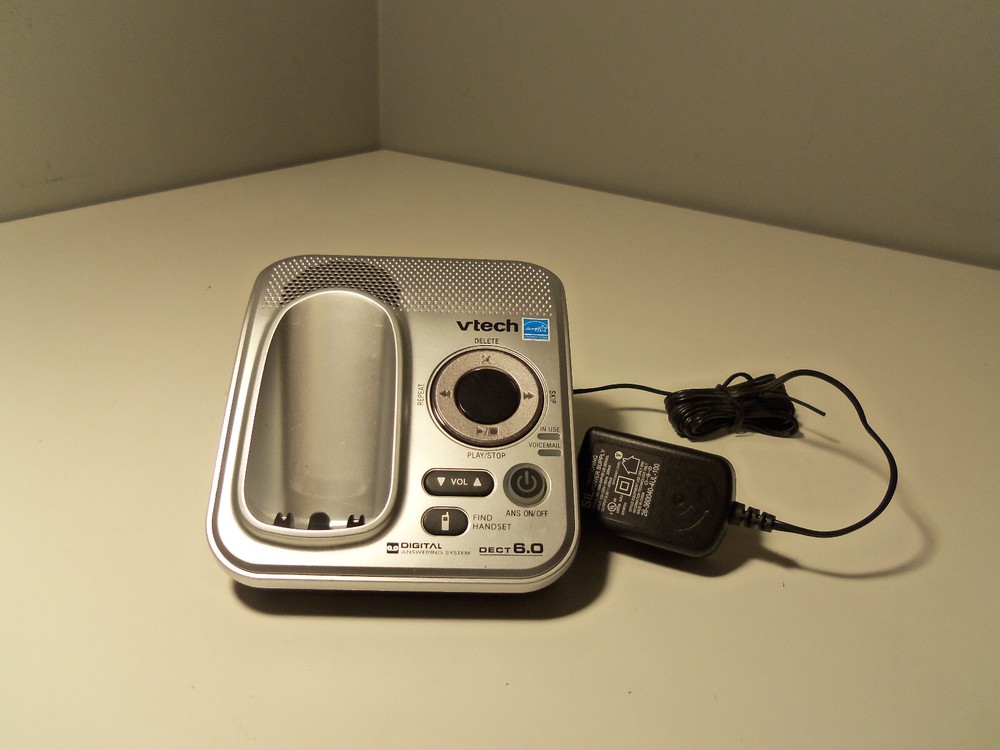 Vtech CS6229-4 Main Base Phone System w/ AC Power Supply