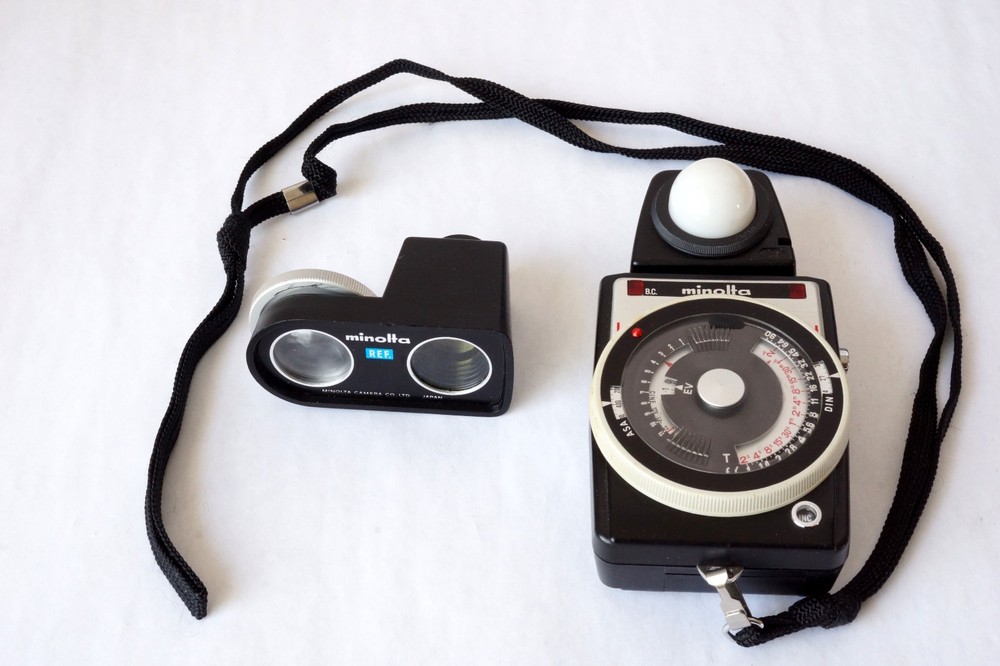 Minolta Auto Meter Professional w/ REF Viewfinder Attachment Good Working Order