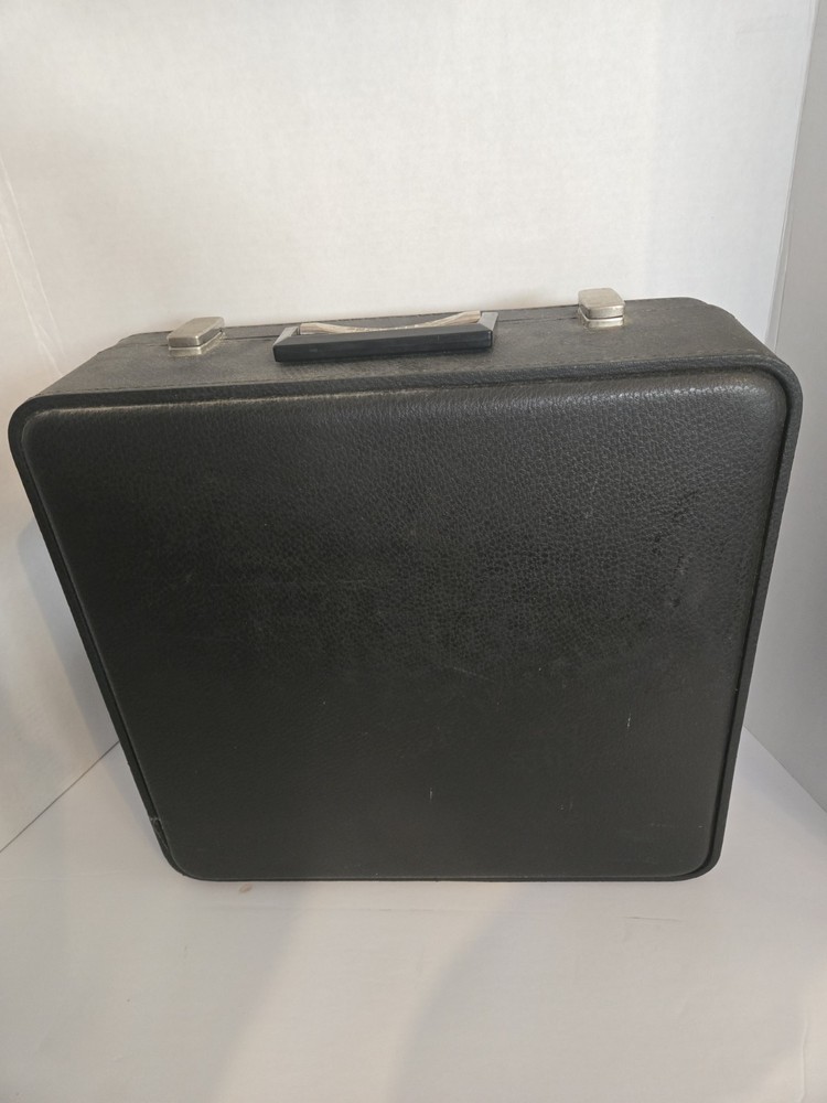 Adler J5 Typewriter With Case