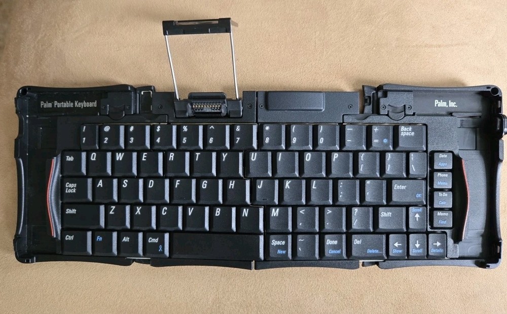 Palm Portable Computer Keyboard 3C10439 Folding with Soft Case