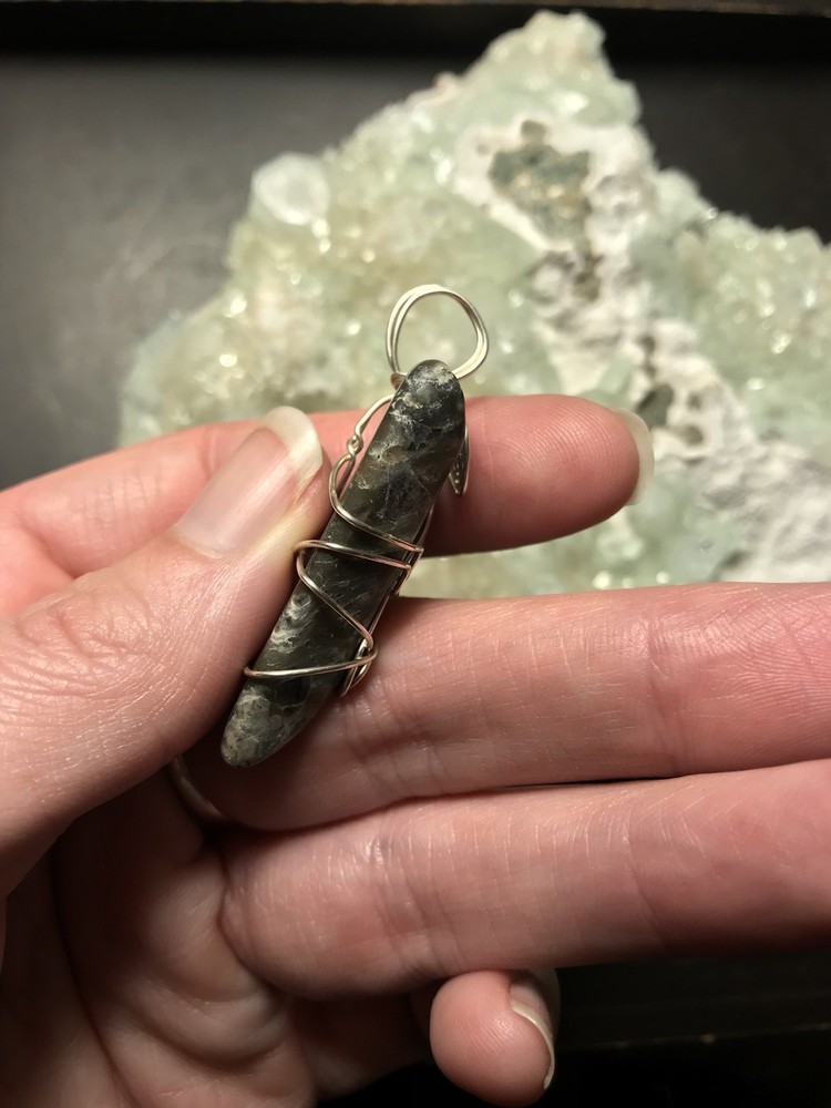 Natural Que Sera Sterling Silver Wrapped Pendant