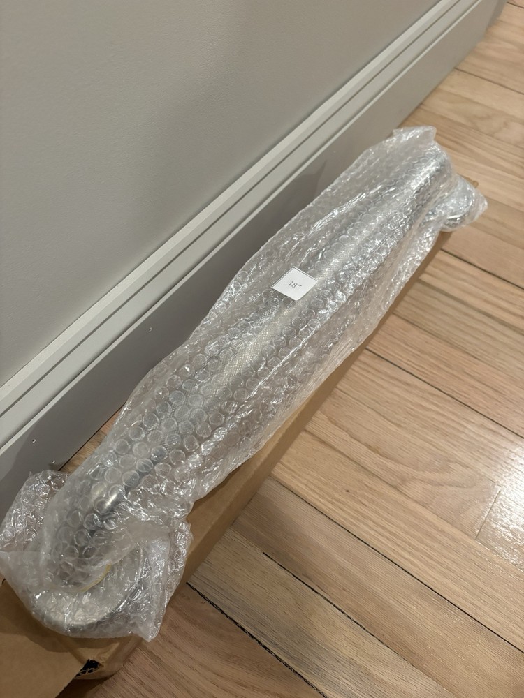 Elcoma 18” Peened Grab Bar In Polished Chrome