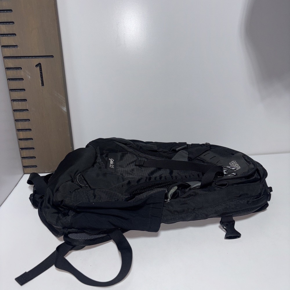 KOLON SPORT 25 lightweight, functional daypack-backpack