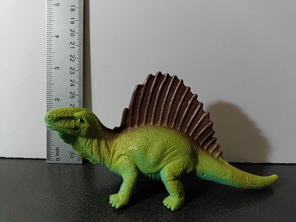 Dimetrodon Dinosaur Toy Figure