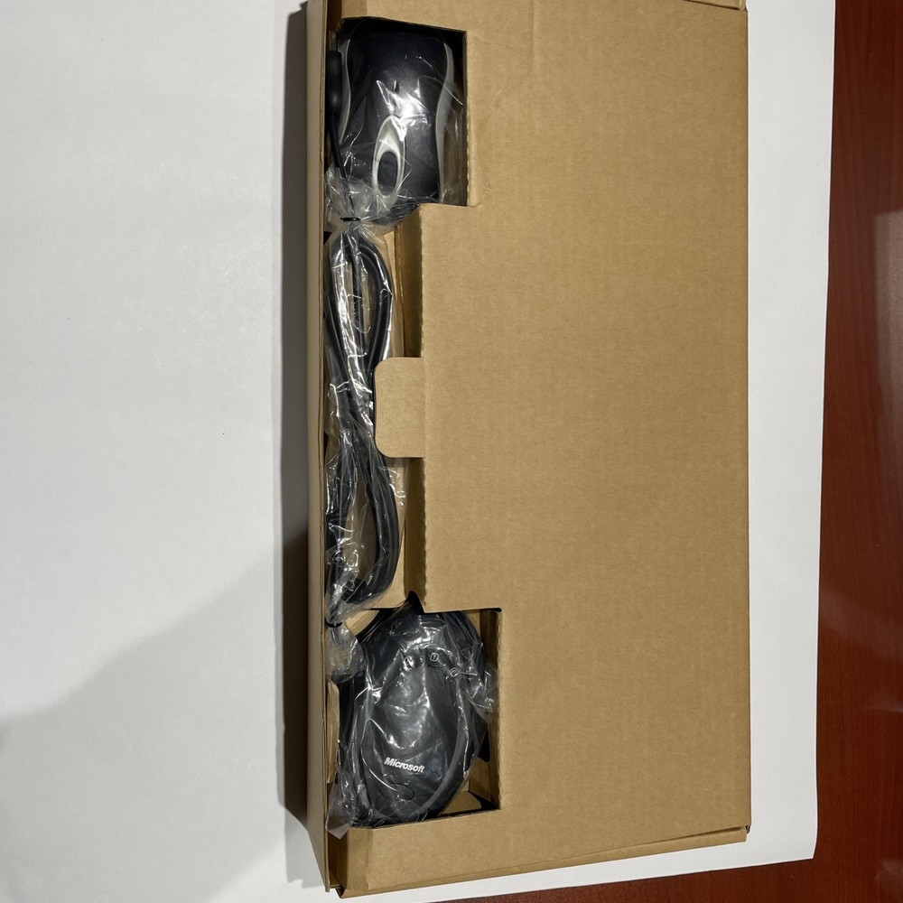 Microsoft Wireless Optical Desktop 1000 Keyboard & Mouse New, unused OPEN BOX