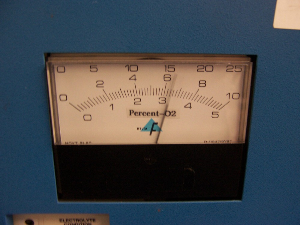 6296 DELTA PA35125A OXYGEN ANALYZER