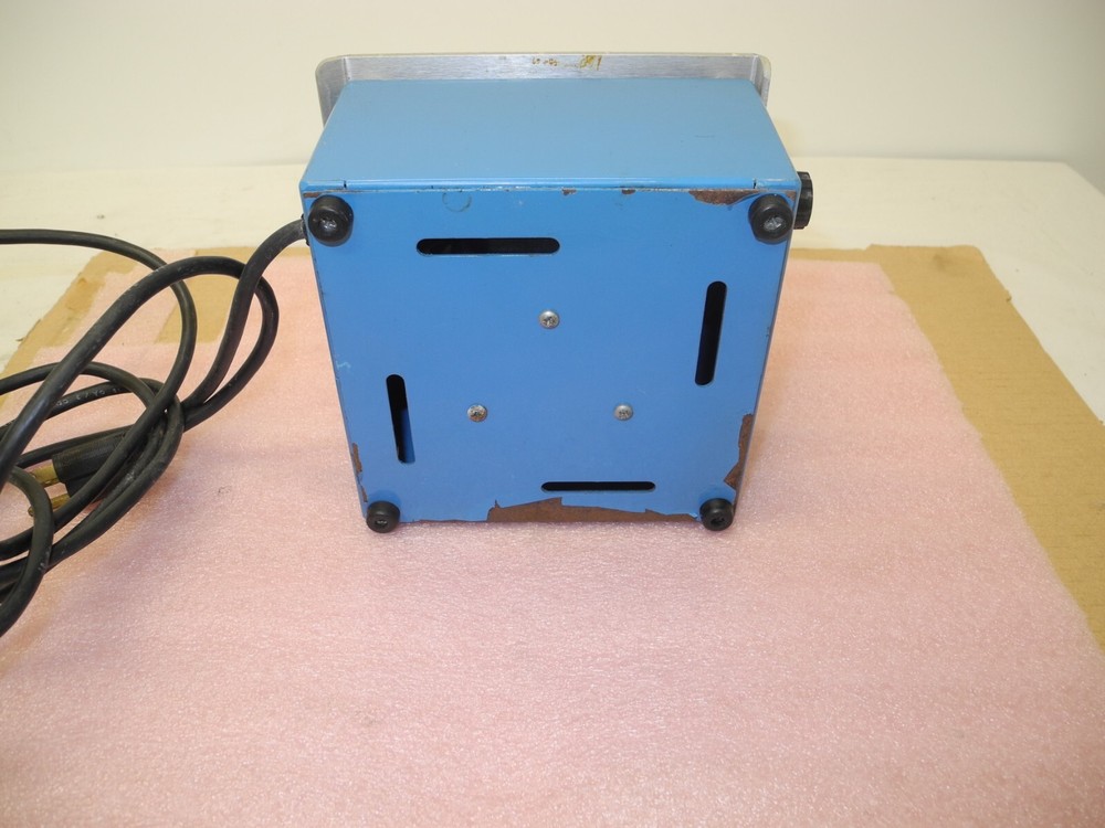 LABORATORY MAGNET STIRRER, WORKING, NO MODEL# TAG OR PART# GENERIC ?